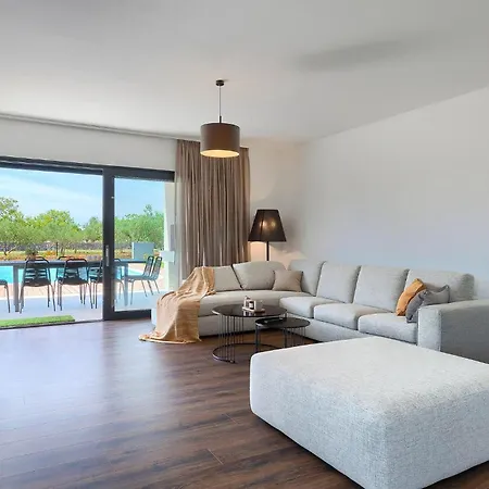 Vakantiehuis Artsi