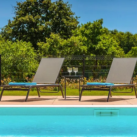Vakantiehuis Artsi